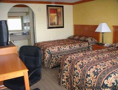 Econo Lodge Galveston Room photo